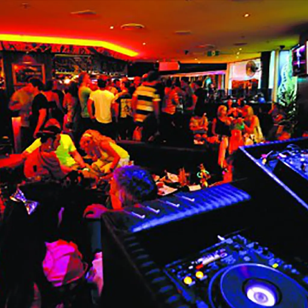 black-sheep-bar-1